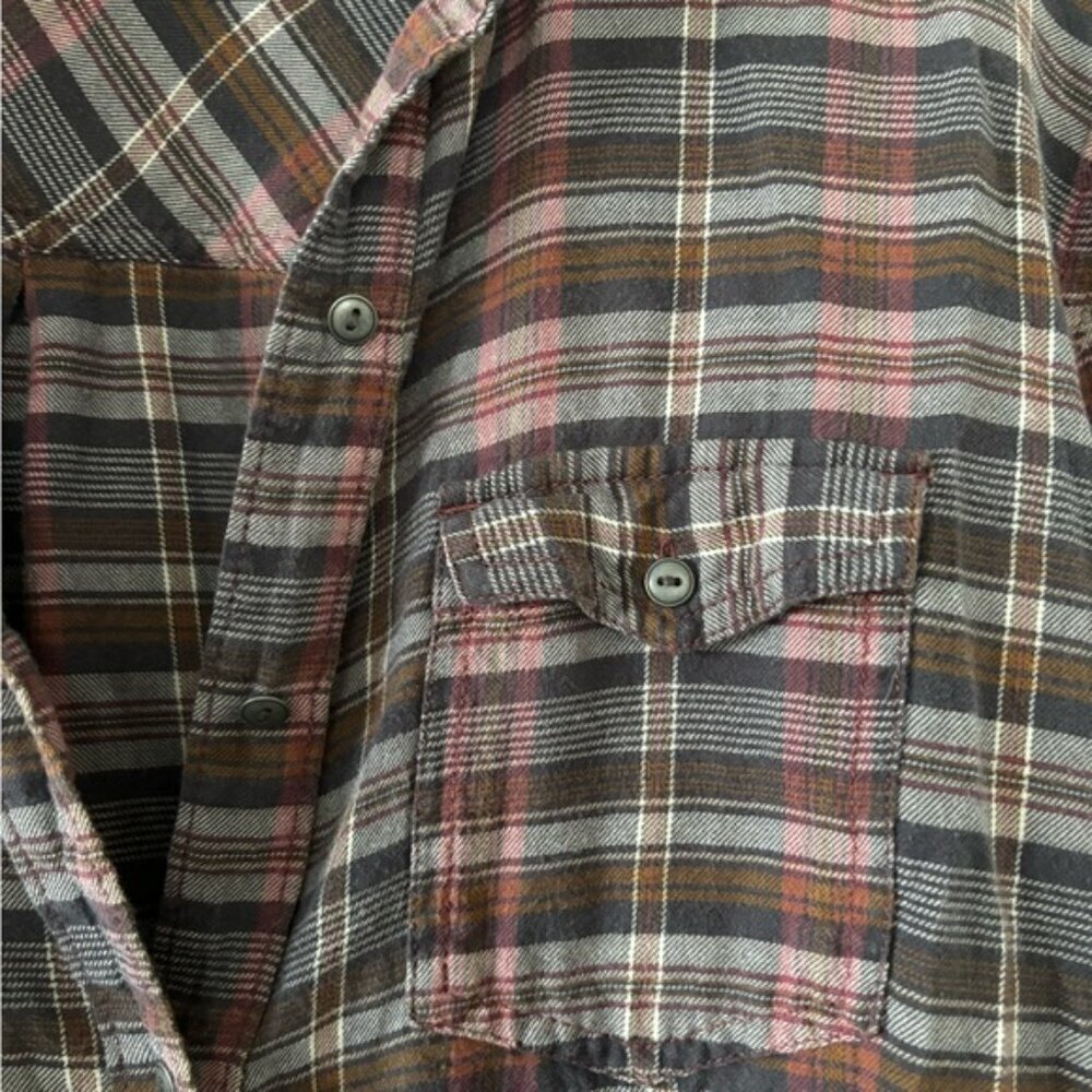 Melrose and Market Plaid Flannel Buttoned Plaid Warm Rustic w Front Pockets SM - Picture 6 of 7